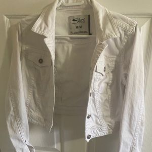 Silver jeans, denim jacket